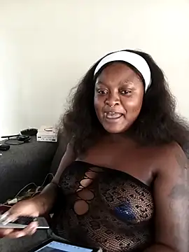 TheDoubleDose18xxx webcam