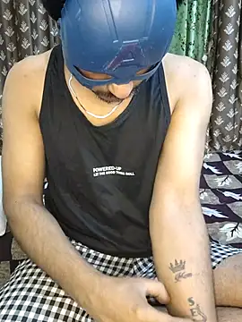 Midnight_Star1 webcam