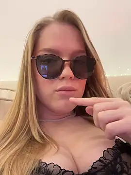 Little_Forest_ELF webcam