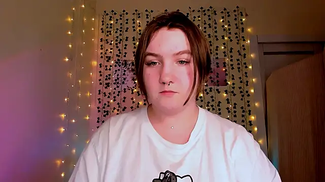 lovelyy_julia webcam