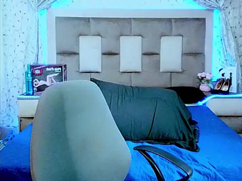 indiantopaz694u webcam