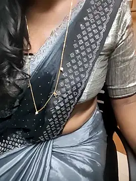 Tamilmallu-duskygirl03 webcam