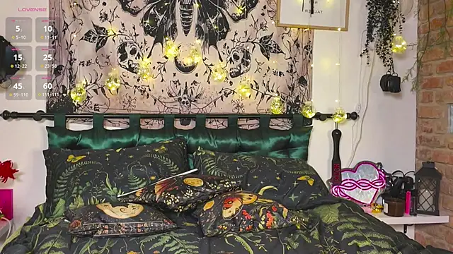 Kurama_Katana webcam