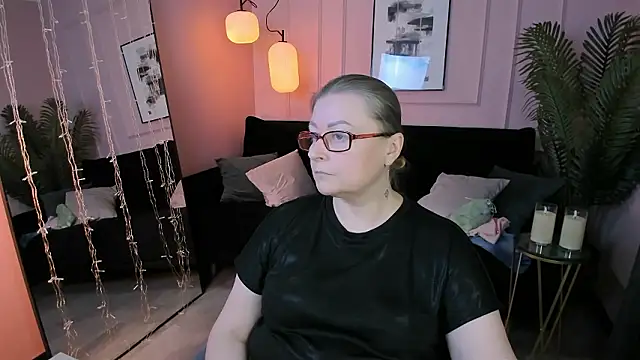 AlexandraKind webcam