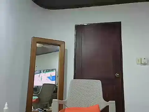 jackbigcock11 webcam