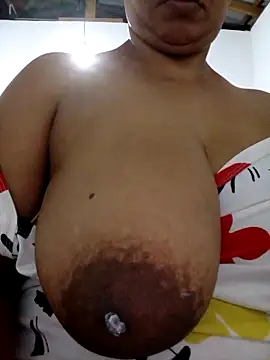 Webcam Model (addicted_puzzy)  is live.Free join now!