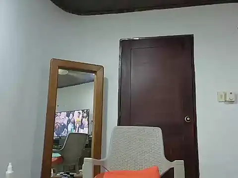 jackbigcock11 webcam