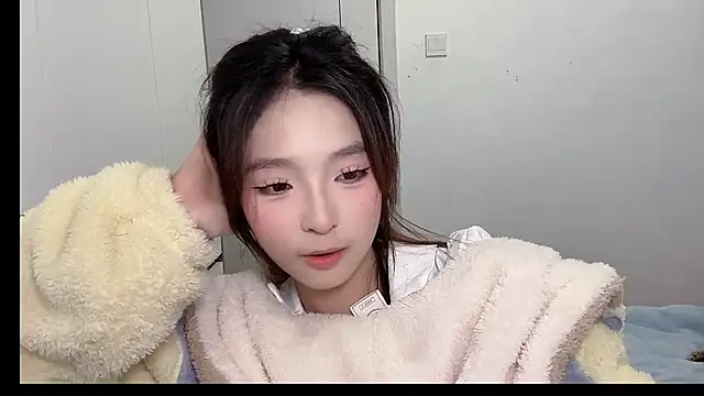 美女1X-NanNan在线直播