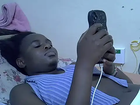 creamypussyy21 webcam