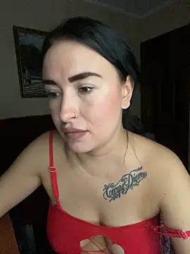 Webcam Model (Roxana_Bell)  is live.Free join now!