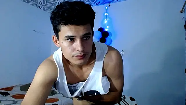 freddy_romas webcam
