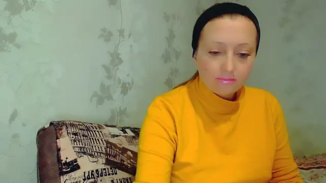 CrystallAngel webcam