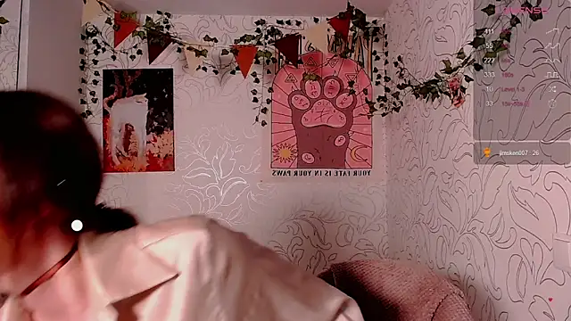 _miraclecattt_ webcam