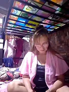 sexyhottmom - SexyHottMom's free webcam - UK Sex Cams