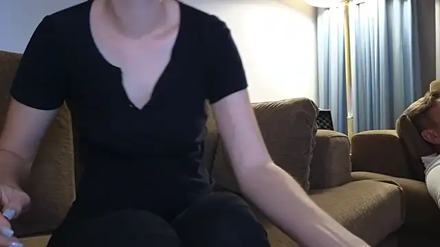 evasmith77777 (F milf) - DOMI IN PUSSY