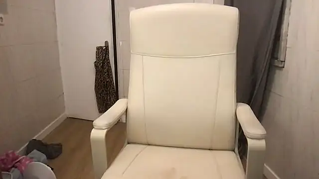 Babypinypon Live Webcam on Stripchat