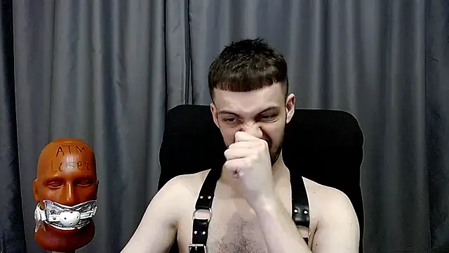 _Damien_thorn_ webcam