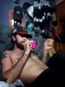 hairy_mannn - Hairy_mannn's free webcam - UK Sex Cams