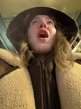 Sophie_Avory Live Webcam on Stripchat