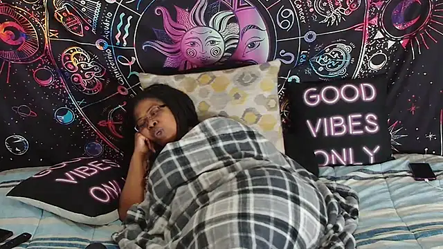 RENAESPLEASUREPALACE webcam