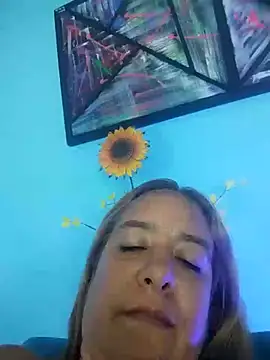 iivana_19 - Iivana_19's free webcam - UK Sex Cams