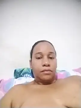 Webcam Model (EbonyHorrny)  is live.Free join now!