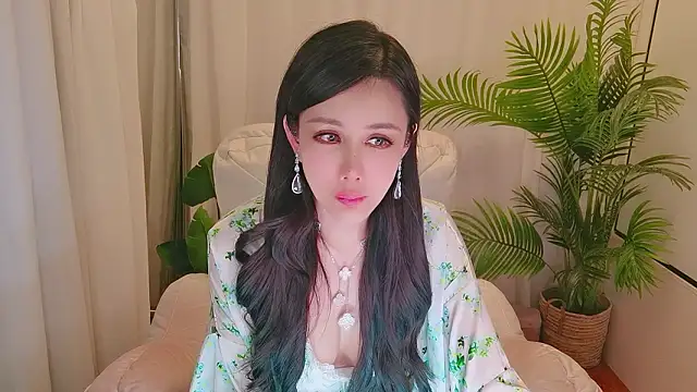 美女MeettheRainbow在线直播