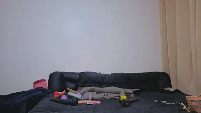 ENGLISHEMILY_69 webcam