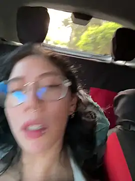 Alice_surprise Live Webcam on Stripchat