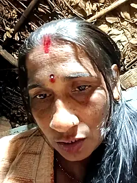 hot_bhi38 - Hot_bhi38's free webcam