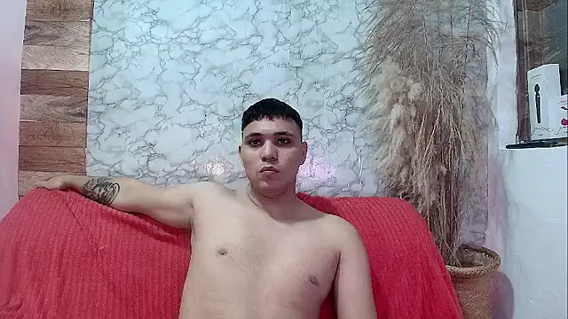 couple_lovelyds webcam