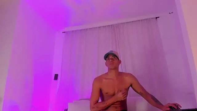 kings_of_heavens_ webcam