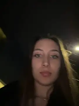 ICrazyOneIRL live cam