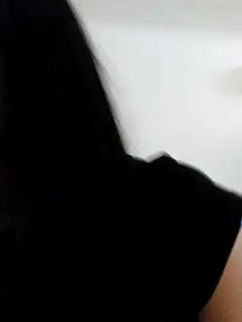 argentinashani - ArgentinaShani's free webcam