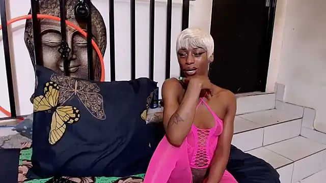 Nikistickyxx25's Thumb Image