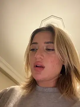 yaprakmericc - Yaprakmericc's free webcam