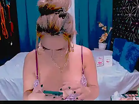 GoddessHORSECockx webcam