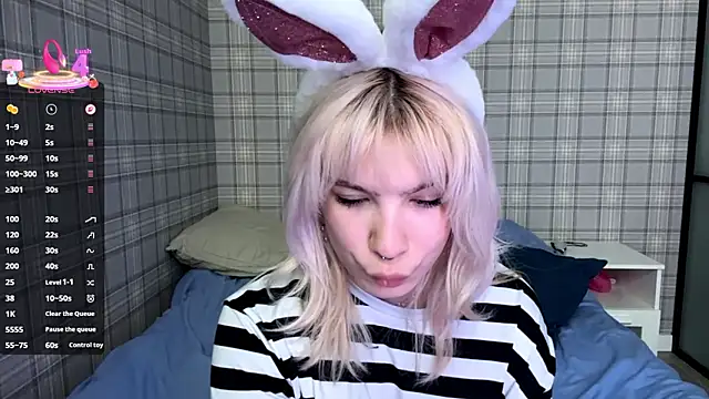 LolaDollyMur webcam