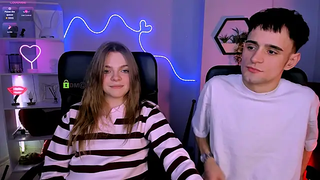 veronica_bubble webcam