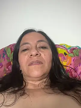 freya_artemisa (F mature) - Focking with a vaginal dildo more squirt