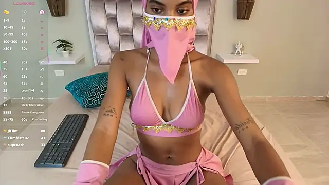 Amira_Alzahra webcam