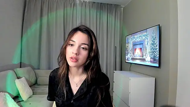 treasacrebs (F teen) - tease top