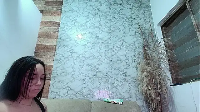 couple_lovelyds webcam