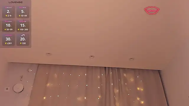 LoreeScialdone webcam