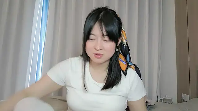 美女Naoko-99在线直播