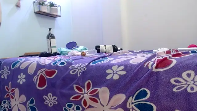 ashlyanaldeep18 webcam