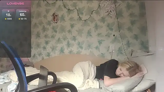 Barbie_Blondie webcam