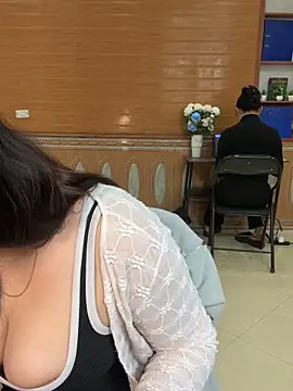 hide_from_colleagues – webcam model profile photo