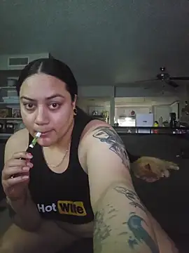 honeeyyy_pot webcam