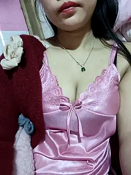 Ngocmai_lazdy webcam